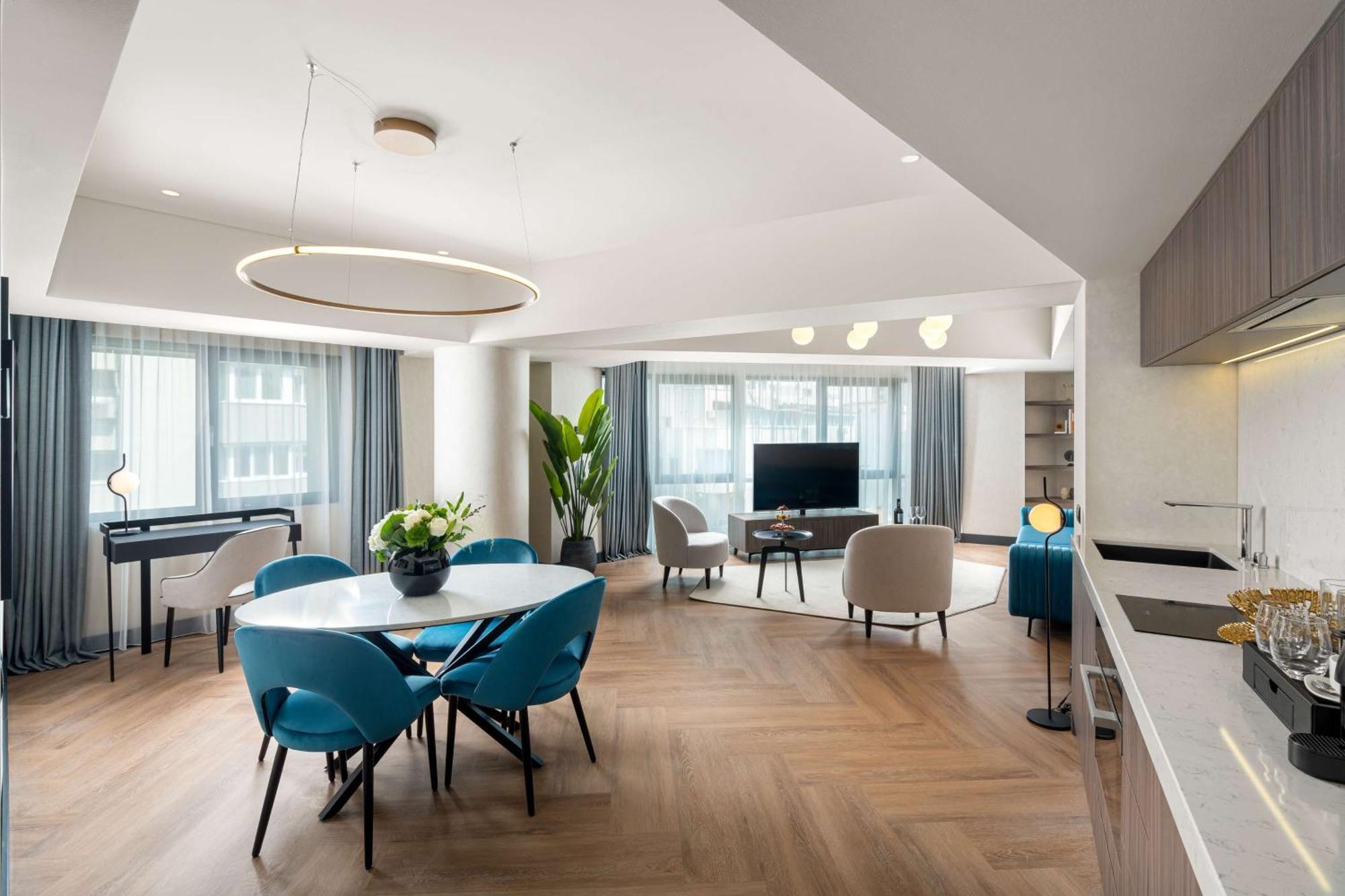 Executive Suite met Kingsize Bed en Toegang tot de Lounge