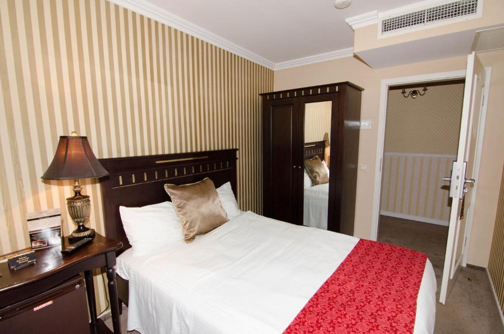 Single Room,50774986:JPEG