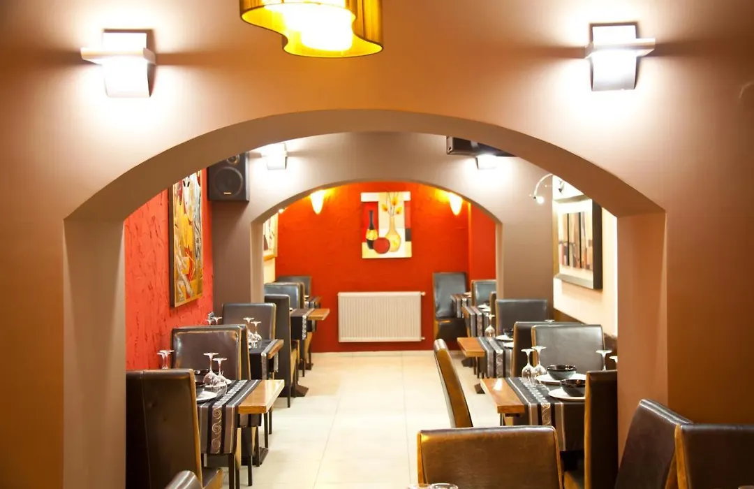 Hotel Papu-1