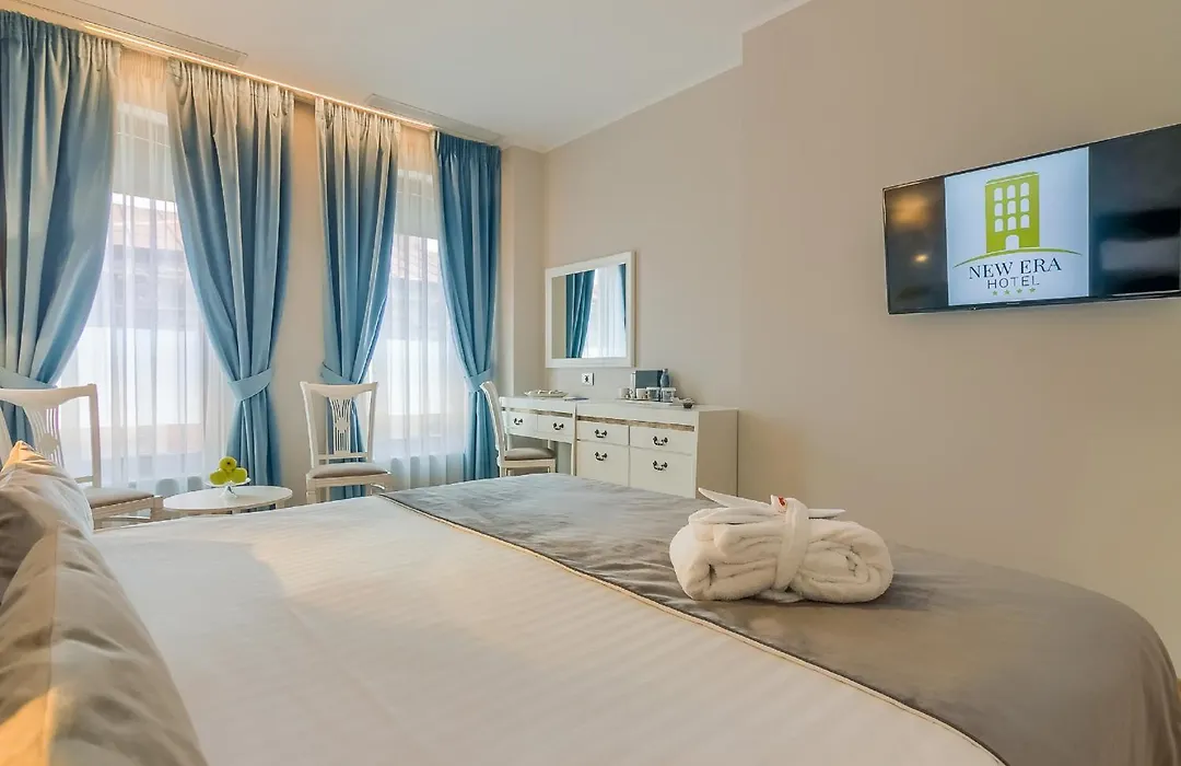 New Era Hotel Old Town Vibrant Nightlife Zone - Parking With Fee Nearby - Not At The Hotel !-1