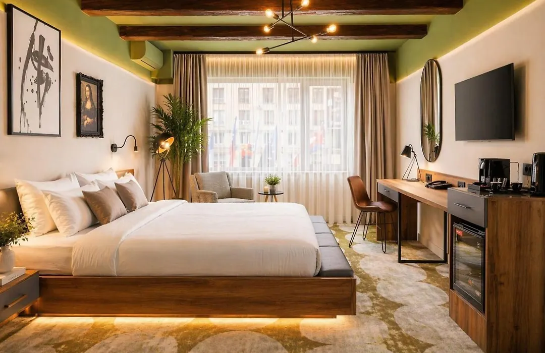 Bucharest Comfort Suites Hotel-1