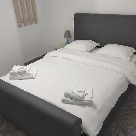 Hotel Ema&Zain-2