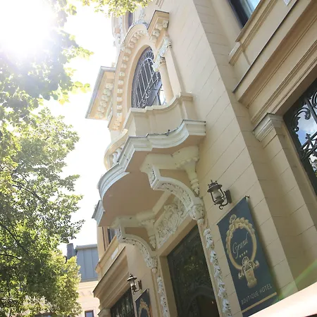 Grand Boutique Hotel-2
